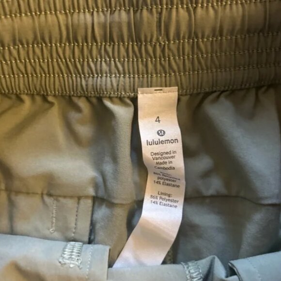Lululemon Spring Break Away Shorts 4 Sea Moss Green Drawstring Pockets 3" Women - Picture 5 of 5